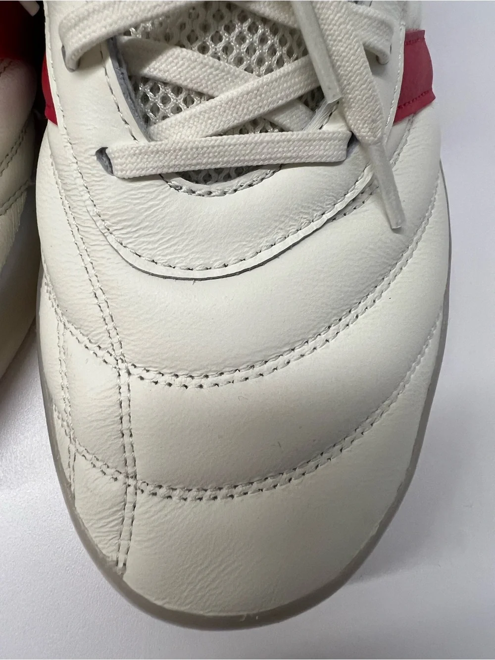 adidas Men’s White & Red Barreda Mundial, size 11
